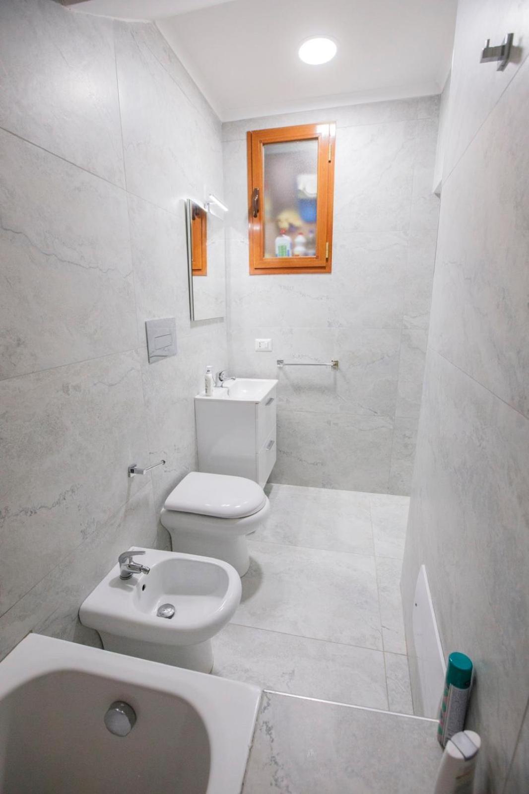 B&B Le Stanze Di Aurora 나폴리 외부 사진